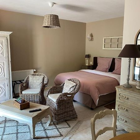 Brie  Chambres D Hotes La Suite Du 12 المظهر الخارجي الصورة